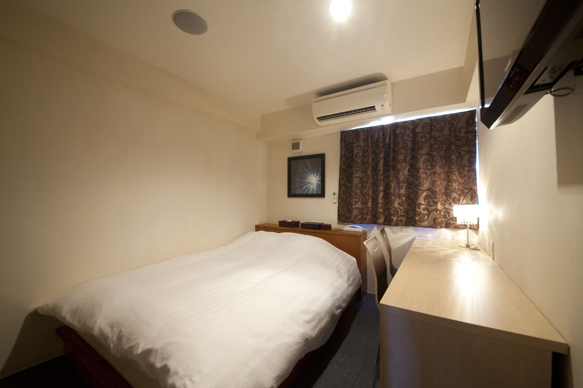 Hotel The G Oszaka Kültér fotó